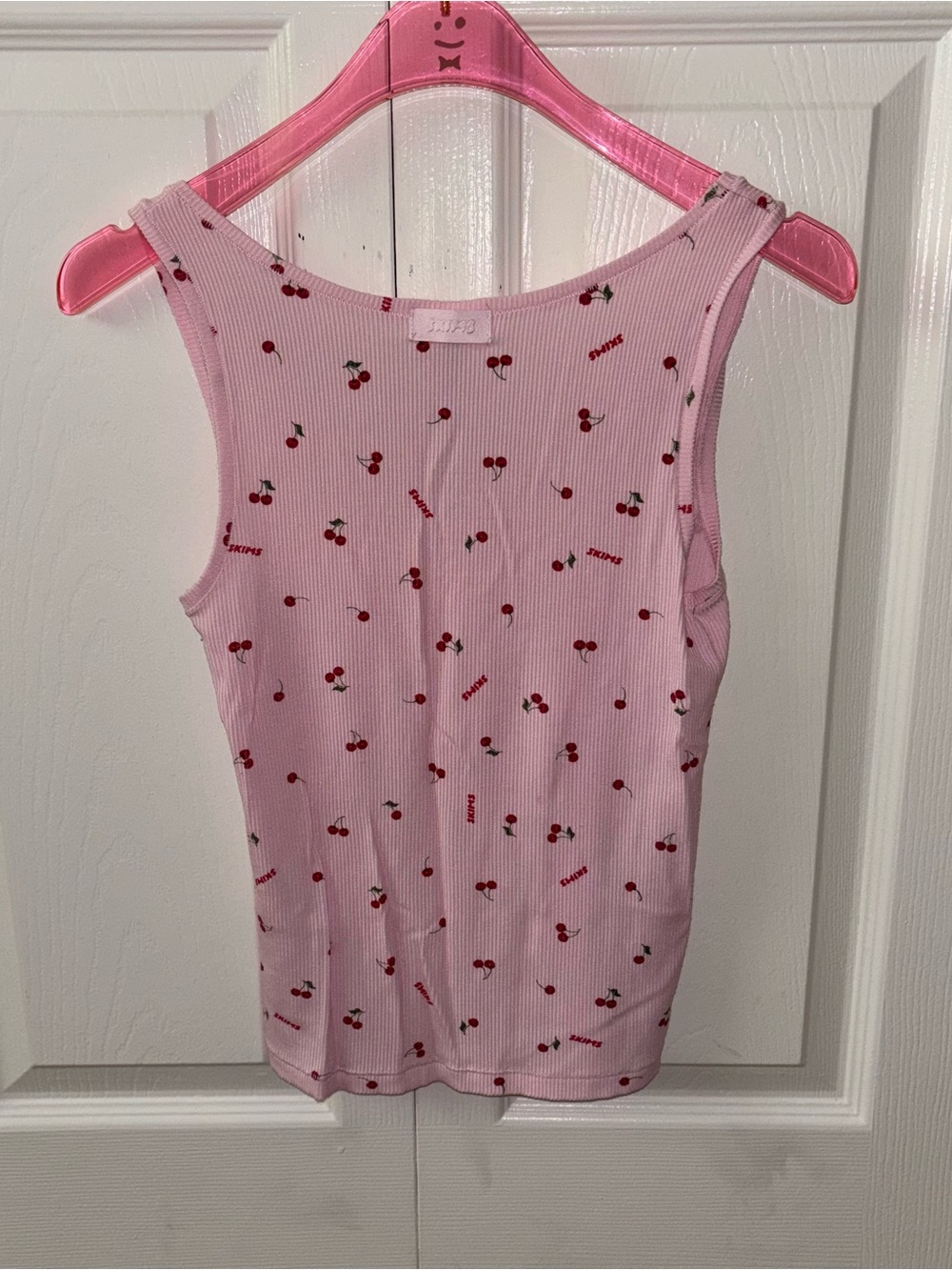 SKIMS
Pink Soft Lounge Tank Top - Picture 4 of 4